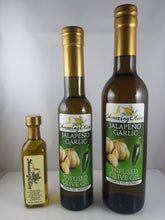 Load image into Gallery viewer, Jalapeño Garlic Infused Olive Oil
